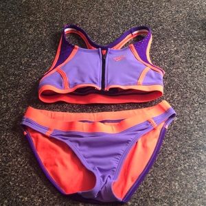 Speedo 2 piece bathing suit